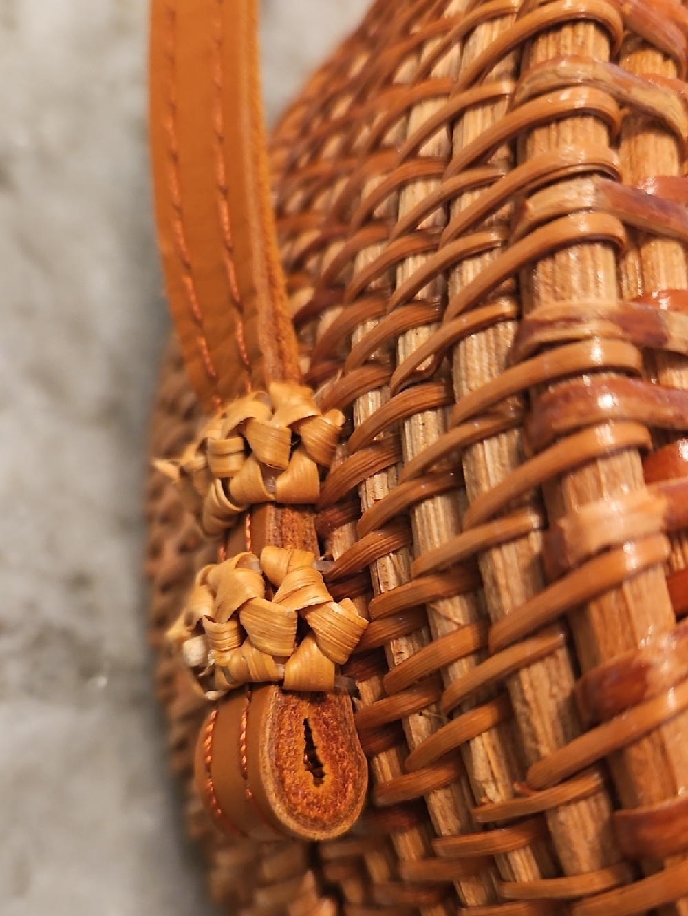 Woven Rattan Round Crossbody Bagn - Picture 2 of 8
